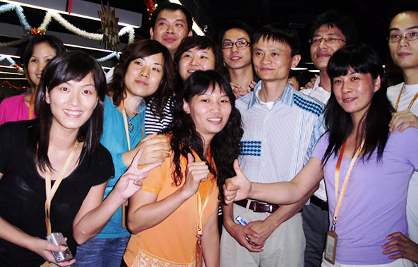 阿里巴巴創(chuàng)始人馬云蒞臨指導(dǎo)