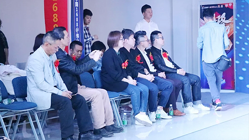 佛山童服城328商人節(jié)-Live動中國 線下秀活動